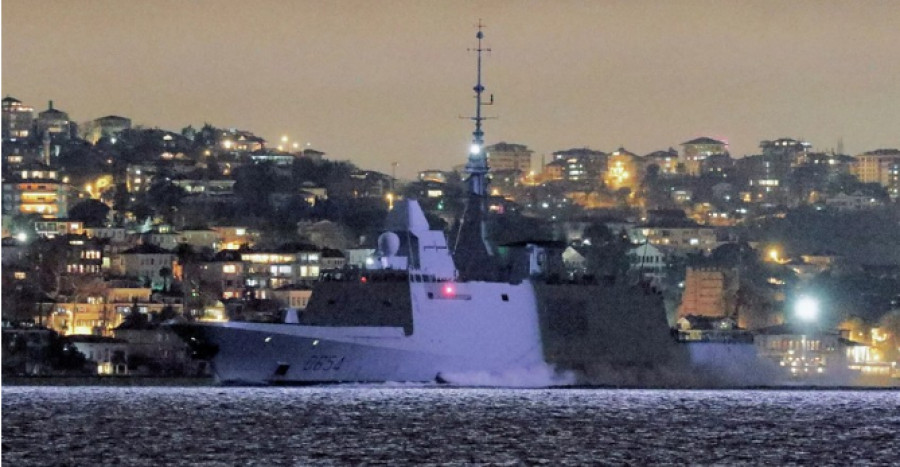NATO gəmisi Ukrayna limanına daxil olub