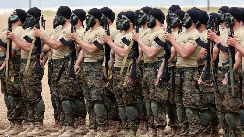 "Hizbullah"ın hərbi paradı Livan əhalisini qəzəbləndirdi