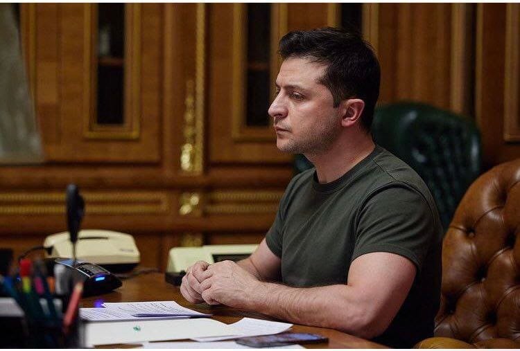 “Kiyev sülh naminə ərazi güzəştinə getməyəcək” - Zelenski şərtləri açıqladı