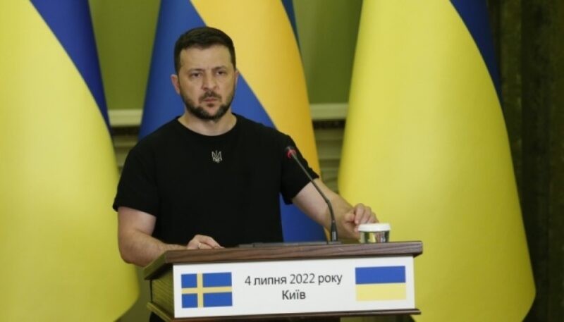 Ukraynanın 22 milyon ton taxılı bloklanıb-Zelenski