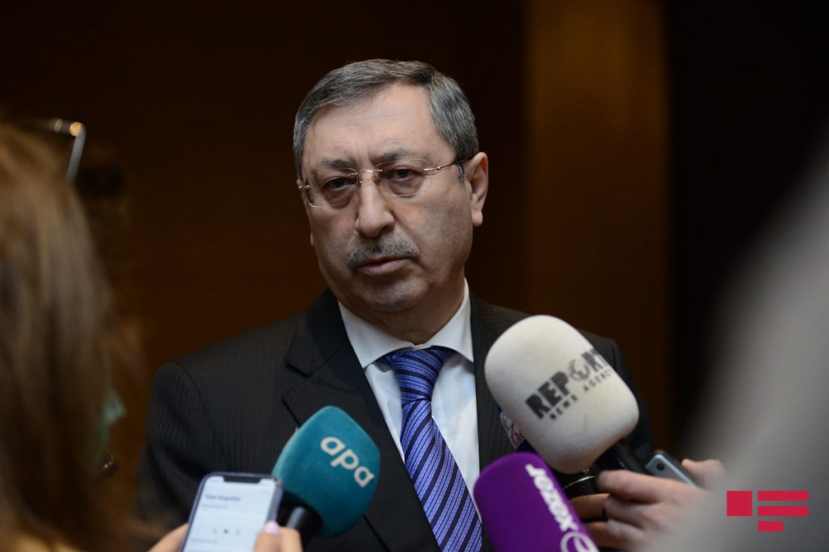 Xələf Xələfov: “Ermənistanla sülh müqaviləsi bağlamağa hazırıq”