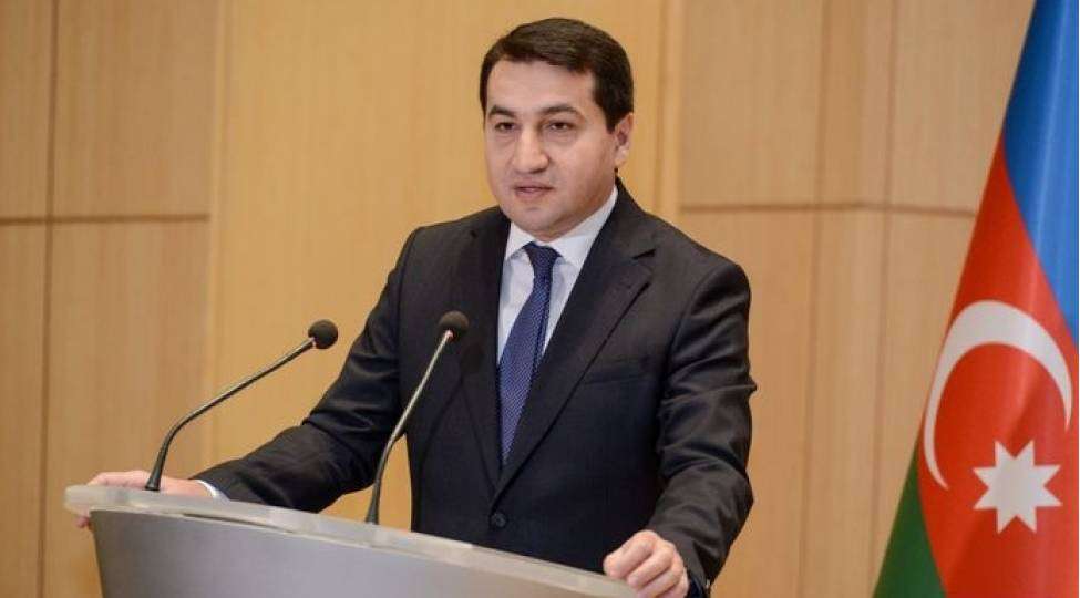 “Məğlub ölkənin nümayəndəsi kimi çıxış etmək çətin idi” - Hikmət Hacıyev