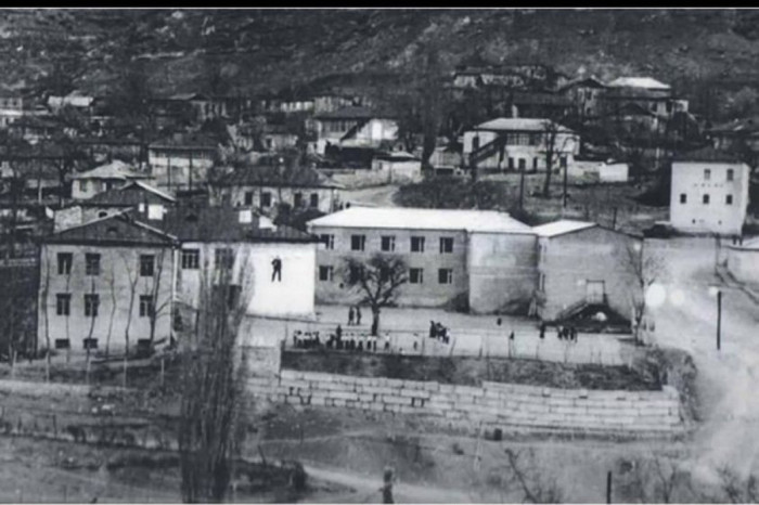 Ombudsman Ermənistanın törətdiyi qətliamlarla bağlı müraciət edib