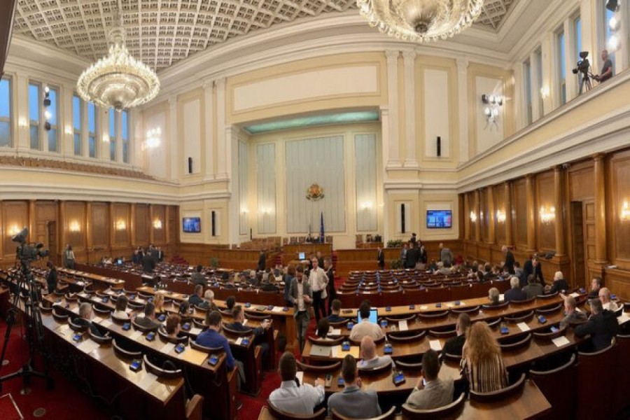 Bolqarıstan parlamenti Qolodomoru soyqırımı kimi tanıyıb