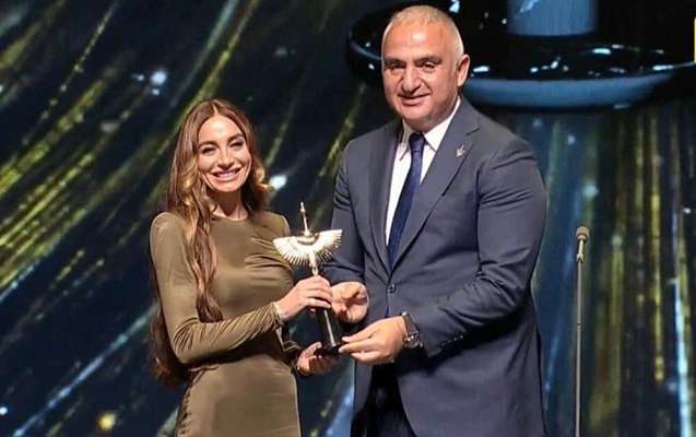 "Korkut Ata"nın ilk mükafatı Azərbaycana verildi