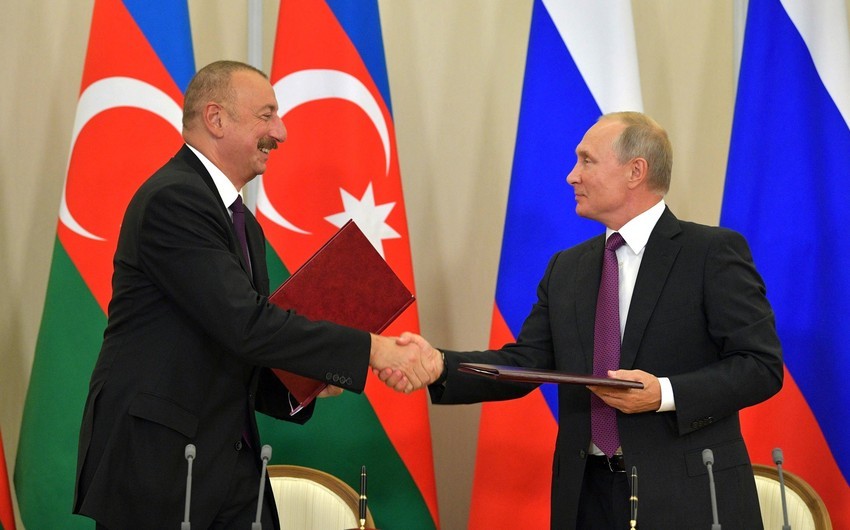Moskvada "Azərbaycanla Rusiya arasında müttəfiqlik qarşılıqlı fəaliyyəti haqqında" Bəyannamə imzalanıb