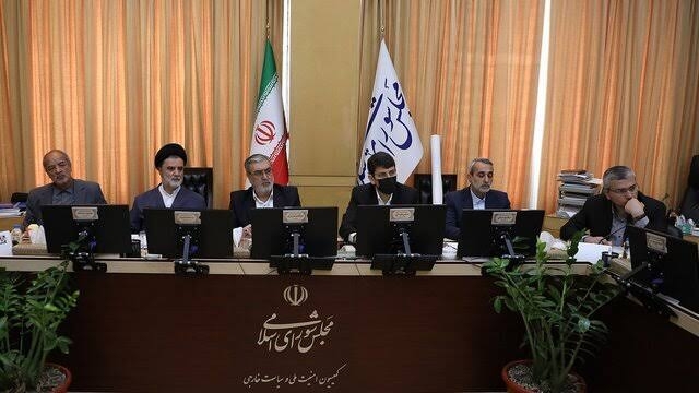 هراس کمیسیون امنیت ملی از احتمال «اتفاقی مشابه» انفجار پیجرها در ایران
