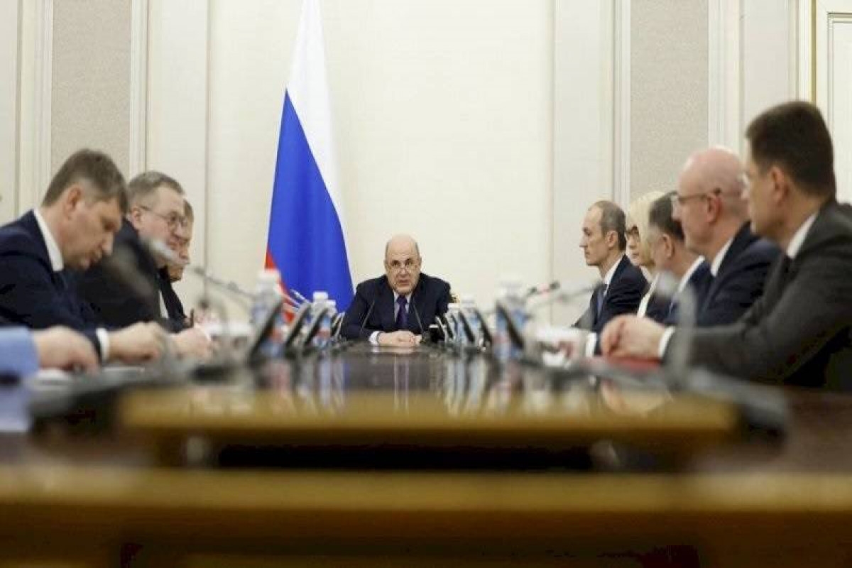 Putin Rusiya hökumətinin istefasını qəbul edib