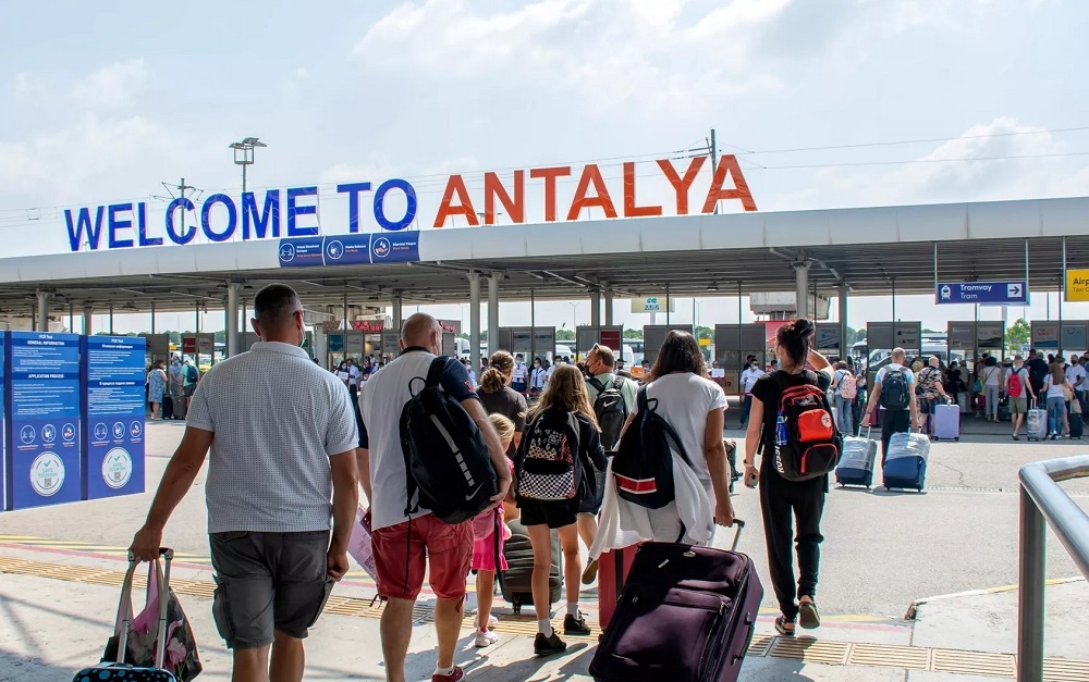رکورد در بخش گردشگری از آنتالیا با نزدیک به ۱۶ میلیون گردشگر خارجی