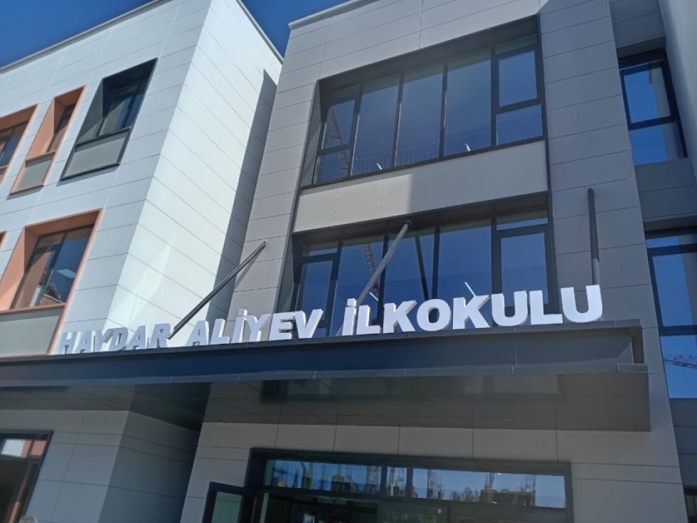 Kahramanmaraşda Heydər Əliyev adına məktəbin açılışı olub