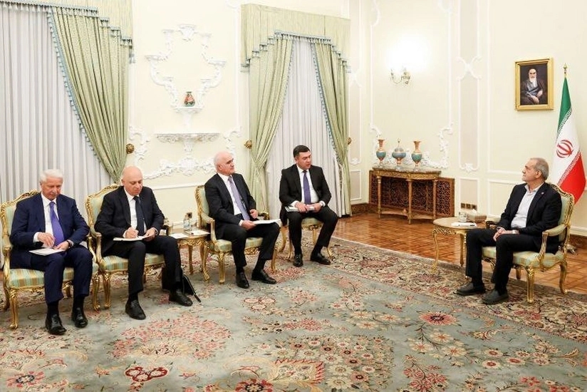 Məsud Pezeşkian Şahin Mustafayevin rəhbərlik etdiyi nümayəndə heyətini qəbul edib