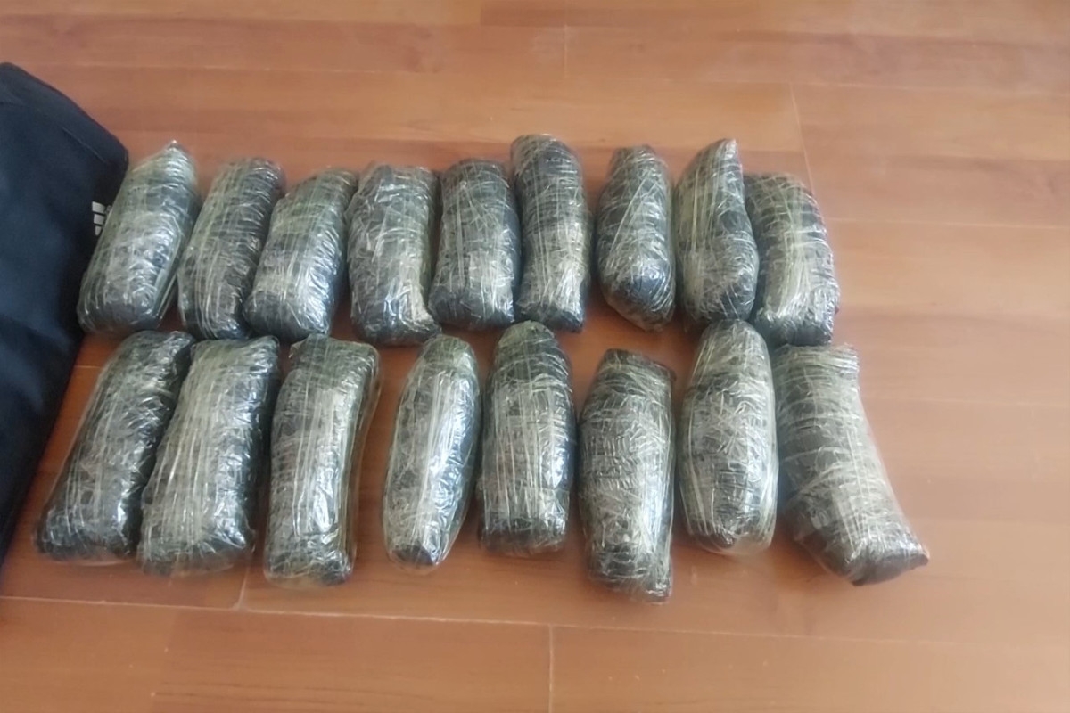 İrandan gətirilmiş narkotik vasitəni satmaq istəyən şəxs saxlanılıb