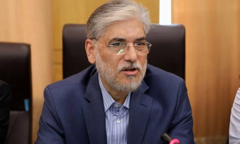 اذعان وزیر علوم ایران به اخراج استادان به دلایل سیاسی؛ «دستور پزشکیان» هم برای بازگشت آنها اجرا نشد