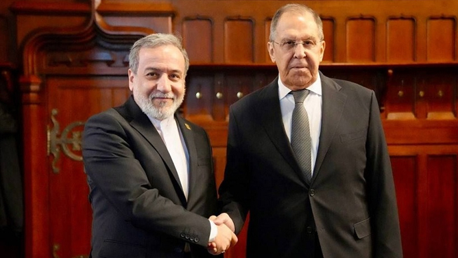 گفت‌وگوی لاوروف و عباس عراقچی درباره برنامه هسته‌ای ایران؛ مسکو بر راه‌حل سیاسی تأکید کرد