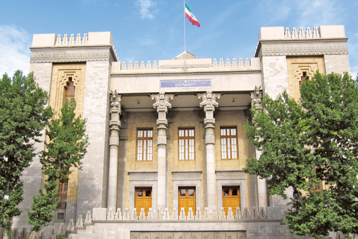 Rəsmi Tehran Suriyanın yeni hökumətinin Bəşər Əsədə görə İrandan təzminat tələb etməsi məsələsinə münasibət bildirib