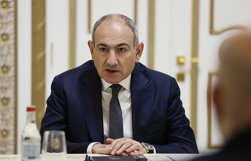 Paşinyan Amerikada “erməni soyqırımı”nın avantüra olduğunu təkrarladı