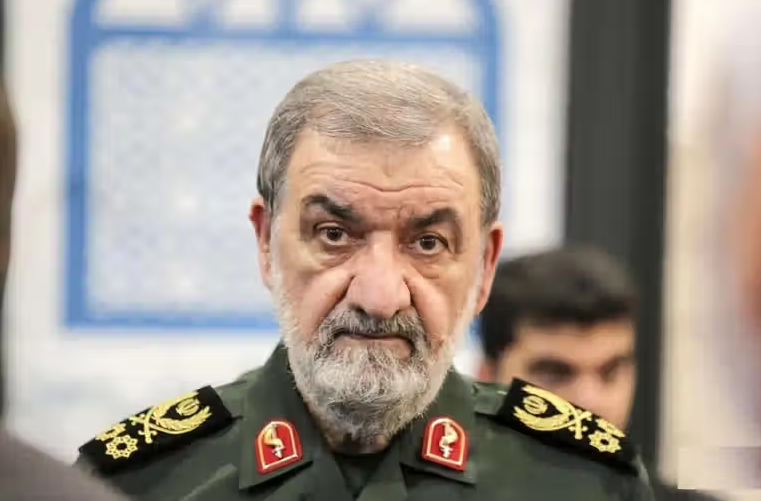 محسن رضایی: شرایط کنونی از جمله دشوارترین مقاطع کشور است
