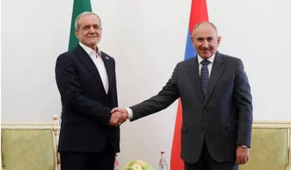 دیدار پزشکیان با پاشینیان در ارمنستان