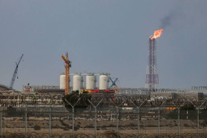 İrana yaxın media mümkün eskalasiya zamanı regionun enerji obyektlərinin risk altında qala biləcəyini bildirib