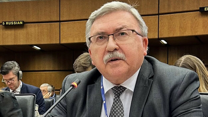 Mixail Ulyanov: ABŞ-ın İrana qarşı təhdidləri şantajdır