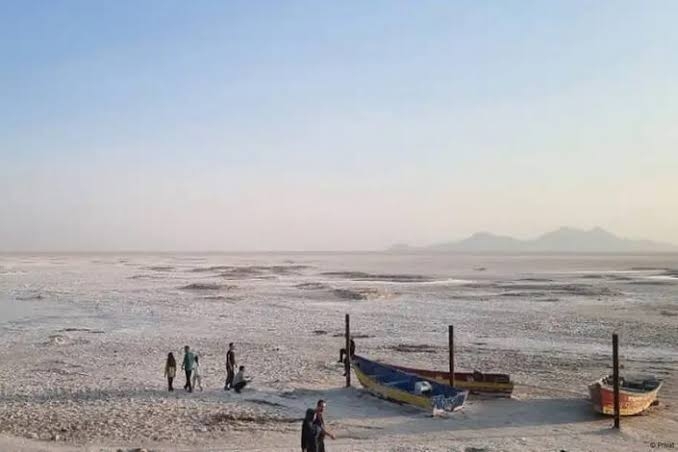 طوفان‌های نمکی اورمیه، چهره جدید بحران در آذربایجان