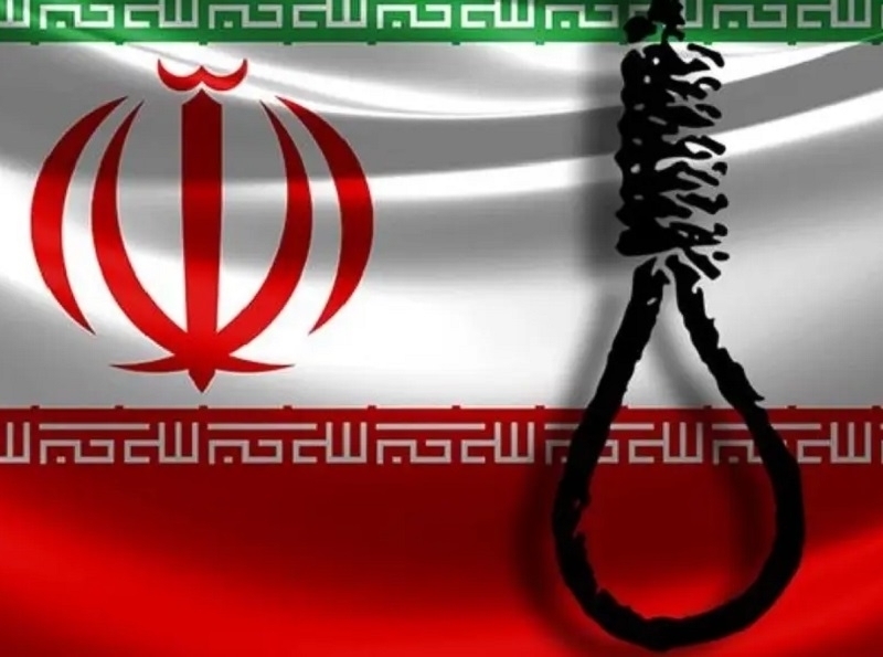 İranda məhkumlar edam edildi