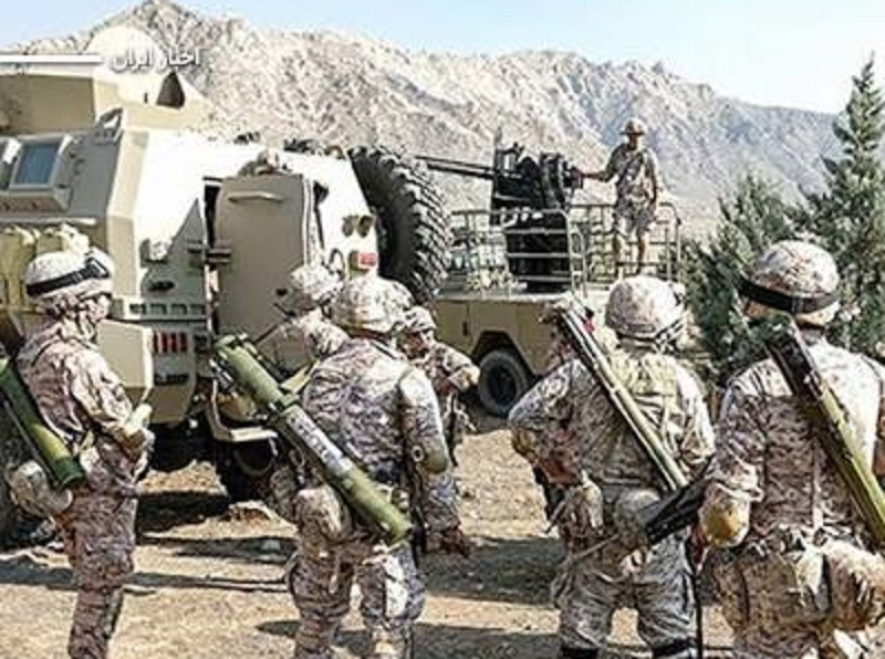 İran İraqla sərhəd əyalətlərə hərbi qüvvə yığır