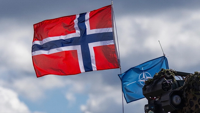 Norveç Rusiya gəmisini müsadirə edib