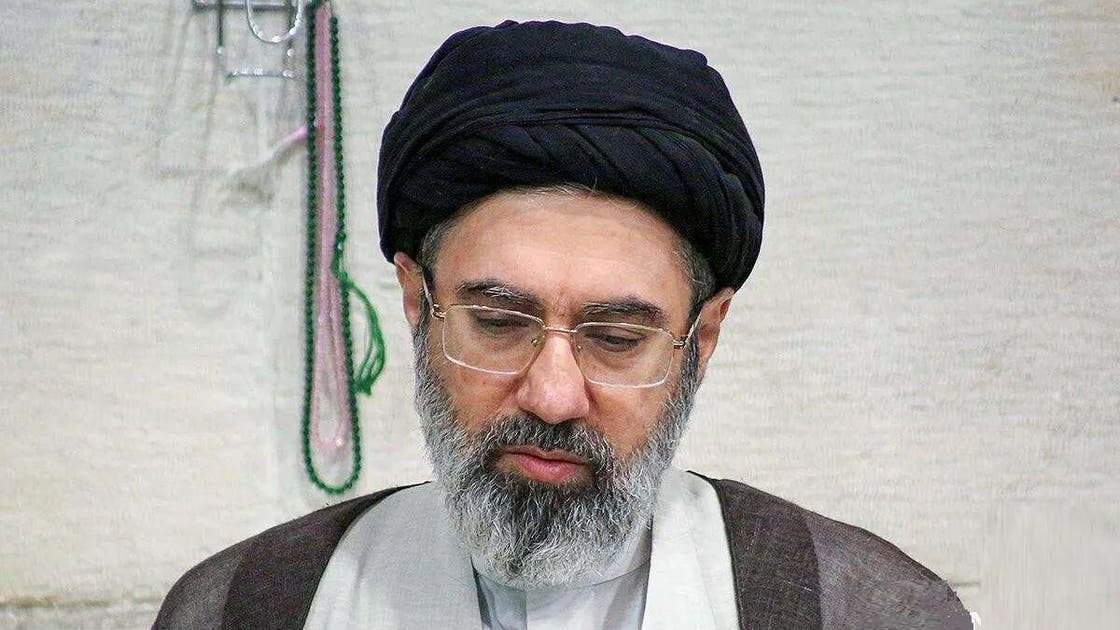 نیویورک تایمز: مجتبی خامنه‌ای با پاهای زخمی در یک پناهگاه فوق‌امنیتی پنهان شده است