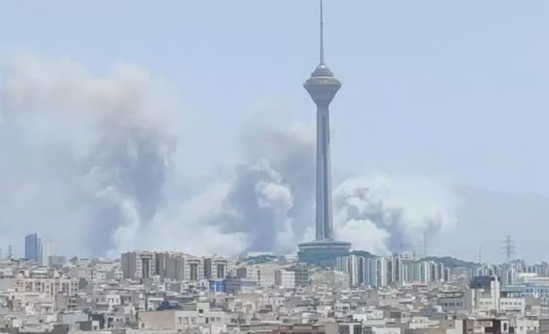 واشینگتن‌پست: اسرائیل گزینه حمله دوباره به ایران را بررسی می‌کند