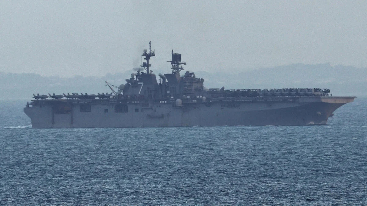 CENTCOM deploys three US aircraft carriers to Middle East for first time