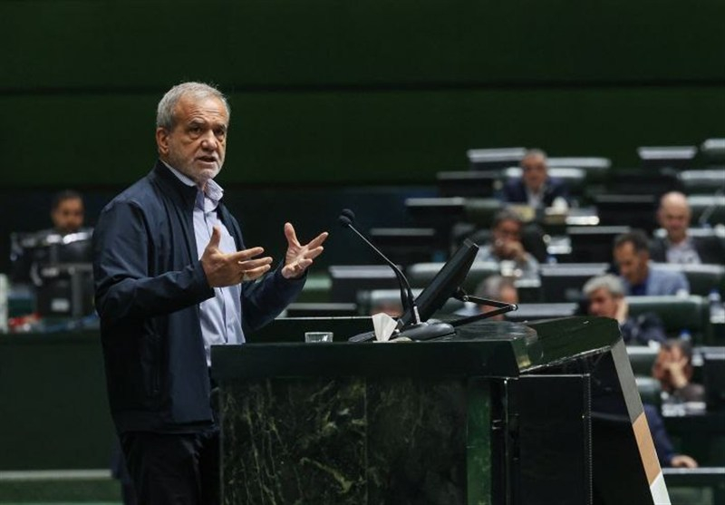 پزشکیان: وضعیت آب بحرانی است و استان‌ها عملاً درگیر اختلاف و دعوا هستند