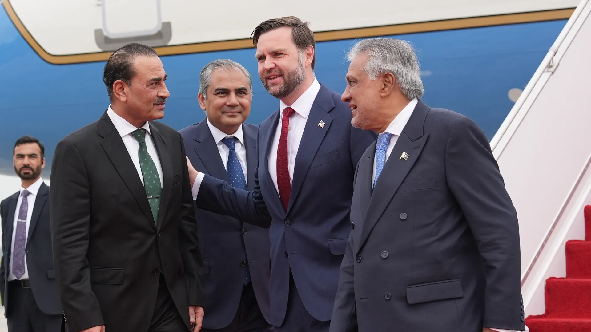 Danışıqlar Hörmüz boğazı məsələsinə görə dalana dirənib