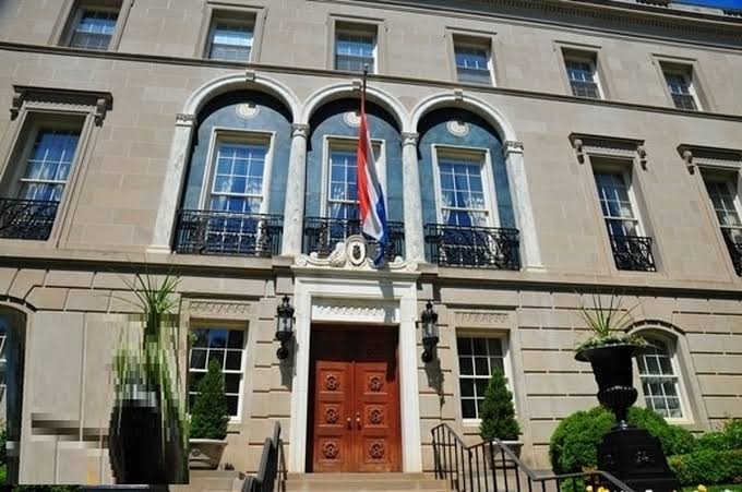 Dutch embassy in Tehran closed until further notice