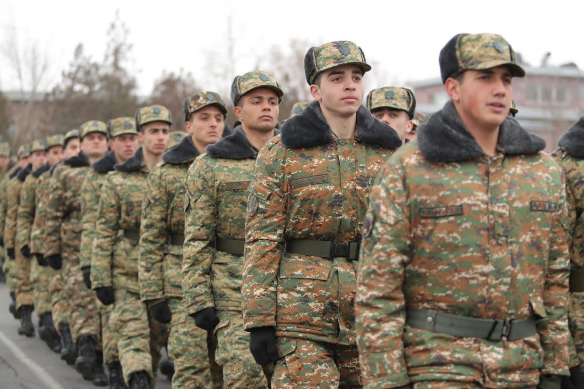 Ermənistan ordusu "Ura!" hərbi komandasından imtina edir