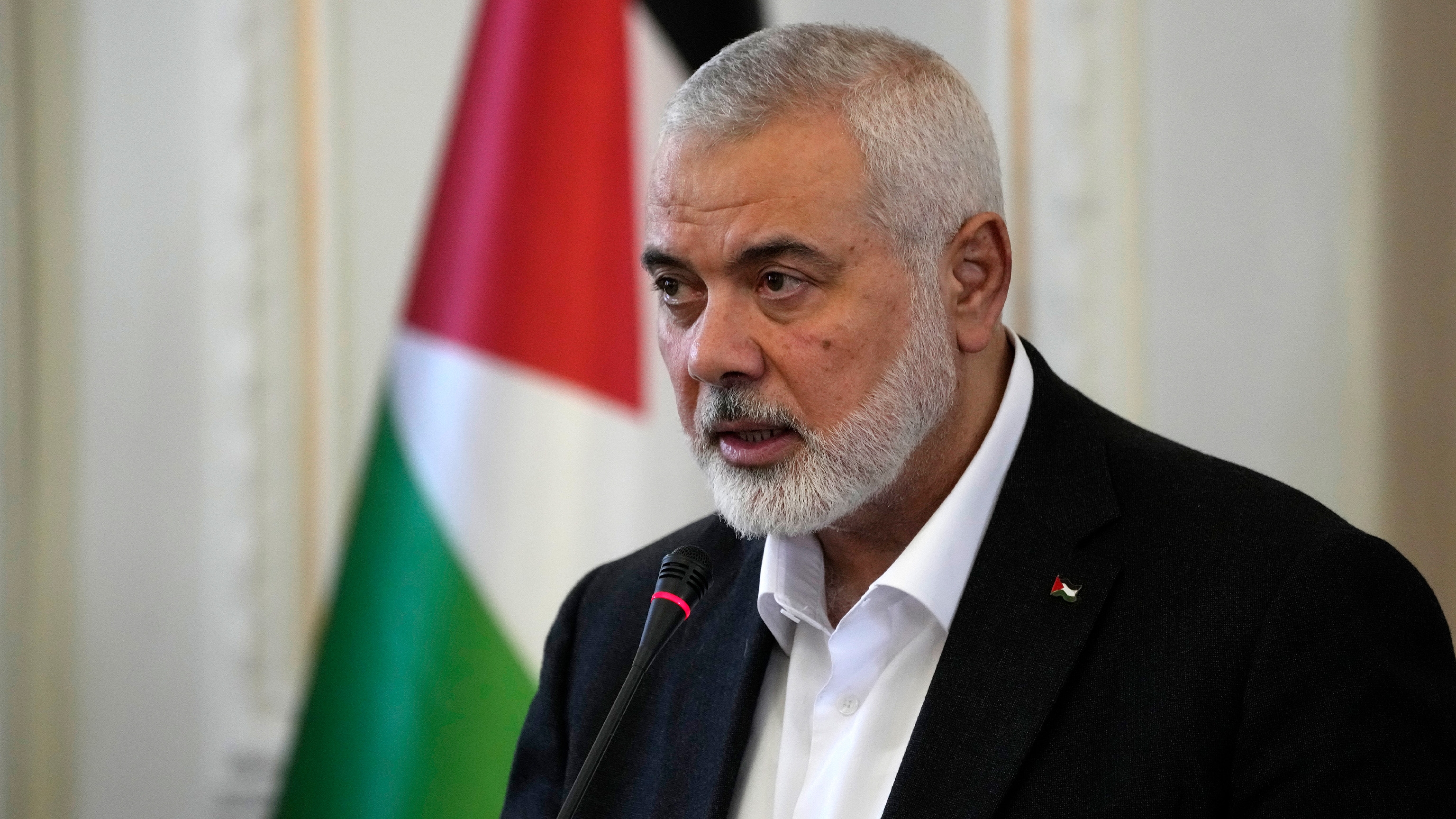 Three sons of Hamas leader killed in airstrike