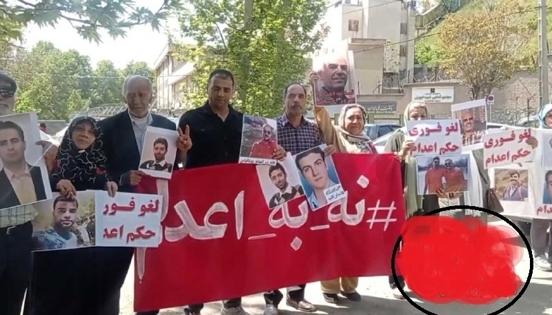 Death row inmates' families protested outside Evin prison