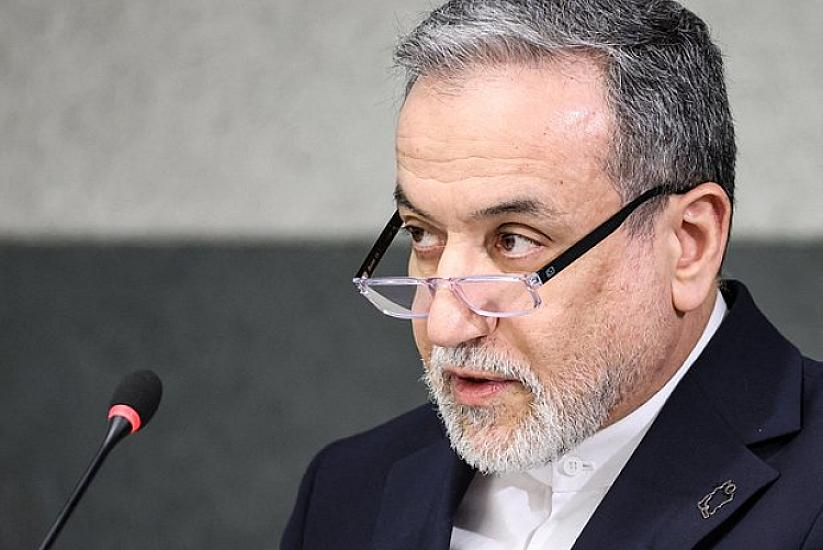 Deputat: İranın xarici işlər naziri ABŞ-la danışıqlarla bağlı parlament qarşısında hesabat verməlidir