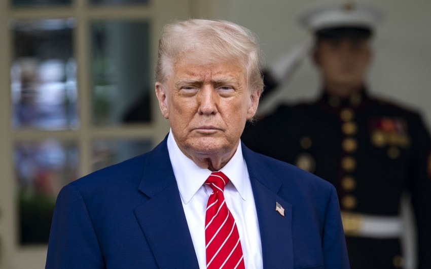 Donald Tramp İran vətəndaşlarının Amerikaya girişinə qadağa qoyub