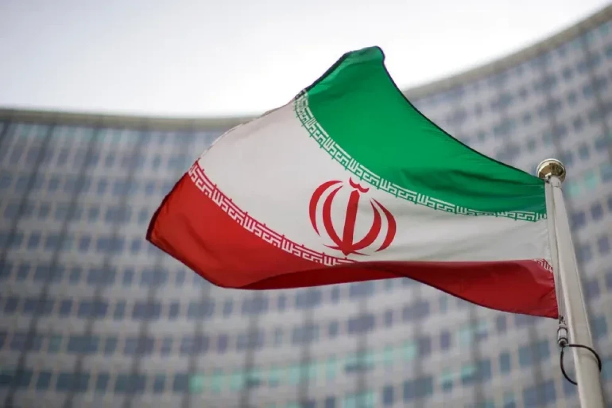 EU Tightens Sanctions on Iran