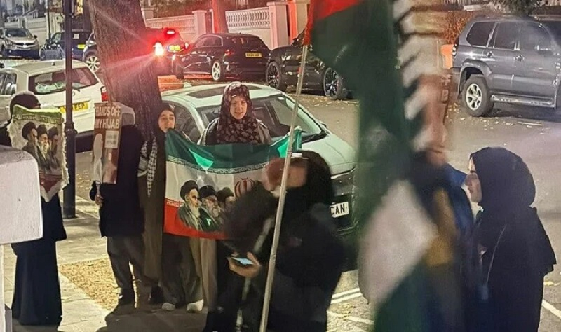 iranpərəstlər Azərbaycanın səfirliyi önündə təxribata cəhd edib
