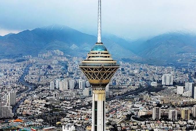 Iran’s bank loans skewed toward capital, report shows
