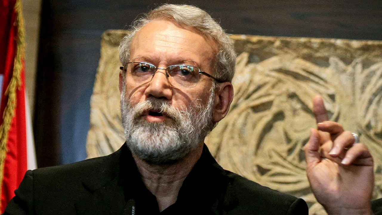 Laricani: İran ABŞ-dan fərqli olaraq uzunmüddətli müharibəyə hazırlaşıb