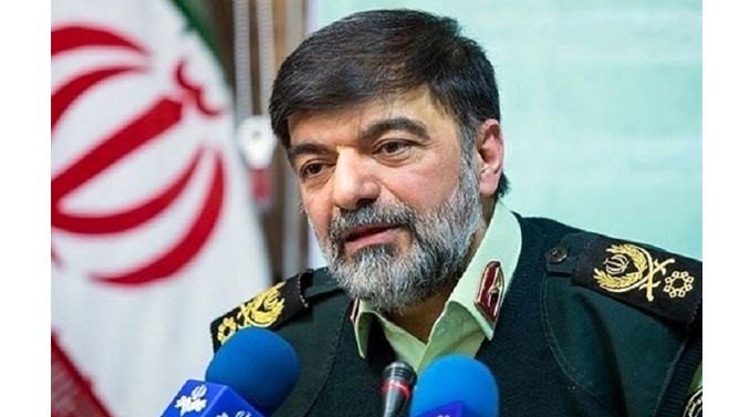 احمدرضا رادان ترامپ را «احمق» خواند