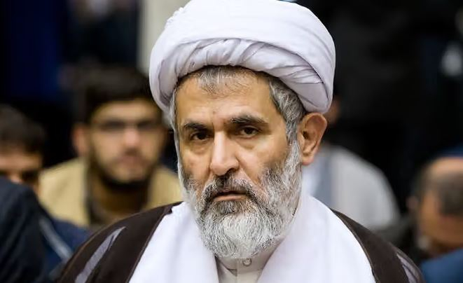 İran Hörmüz boğazına nəzarət edir – Bəsic komandiri