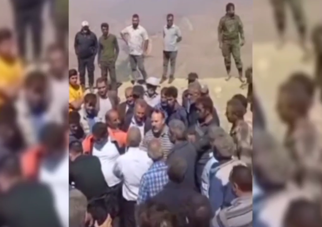 Residents of Verzigan are protesting the destruction of the environment.