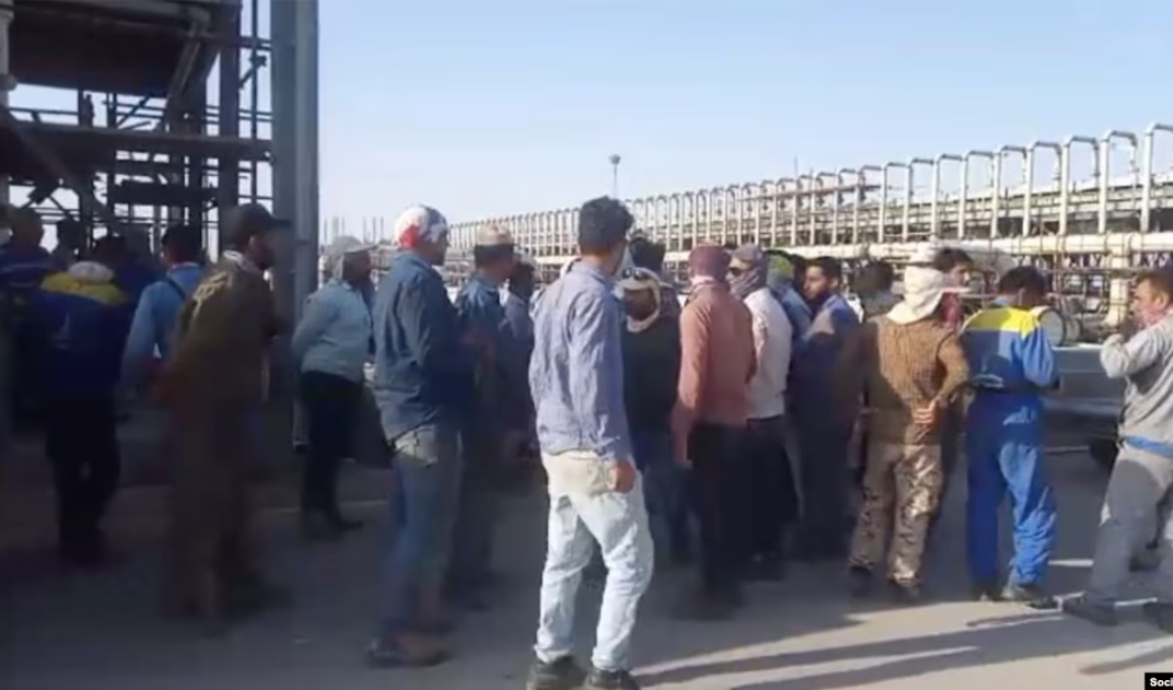 اعتصاب «هزاران» کارگر پروژه‌ای پیمانی صنعت نفت و گاز در ایران ادامه دارد
