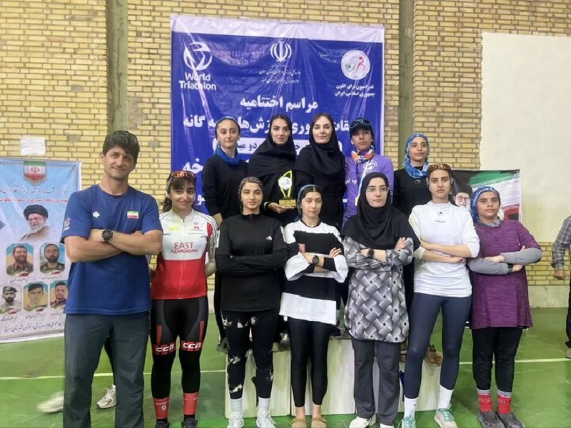 Azərbaycanlı qızlar İranda çempion oldular