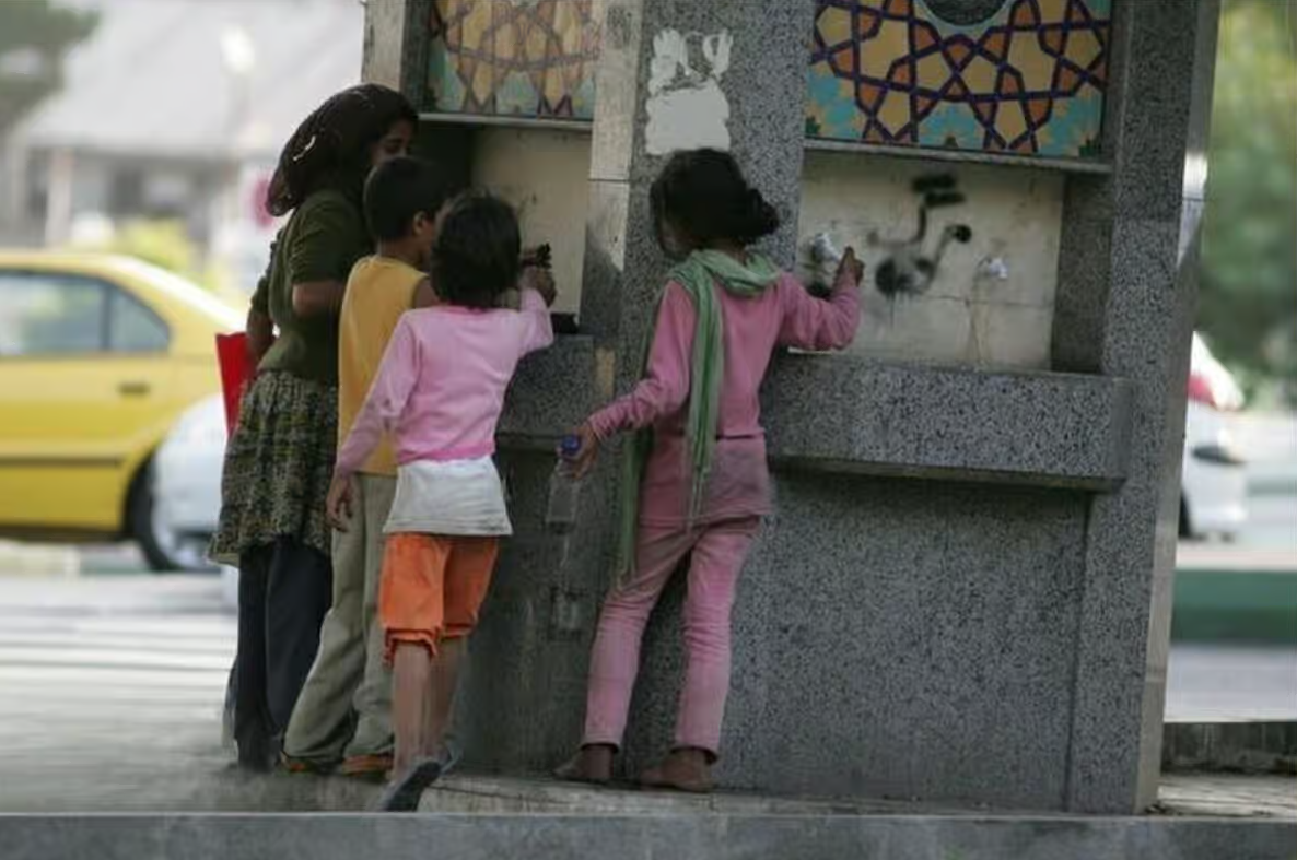 The number of school dropouts in Iran is increasing