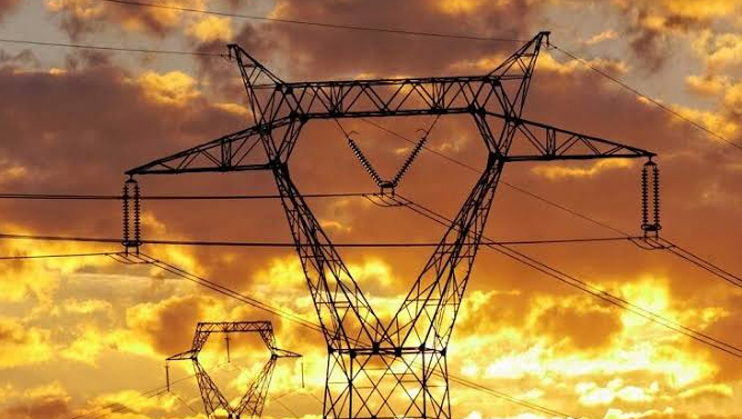Tavanir: İranın elektrik şəbəkəsinə dəyən zərər 60 trilyon tüməni keçib